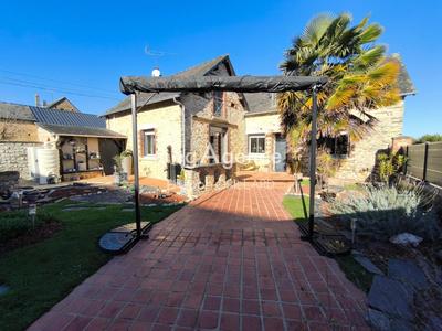 Maison - 168 m² - 7 pièces