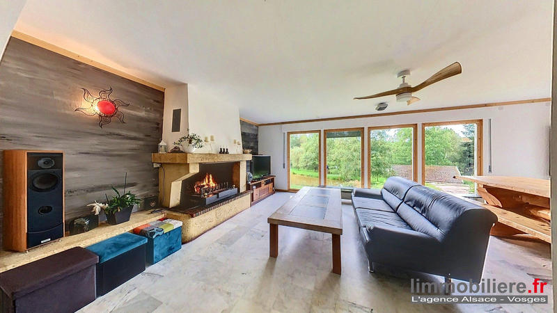 Maison - 230 m² - 11 pièces