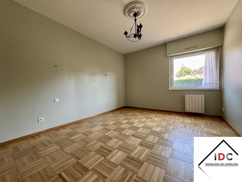 Appartement - 69 m² - 2 pièces