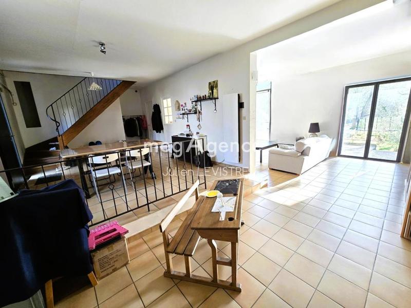 Maison - 190 m² - 7 pièces