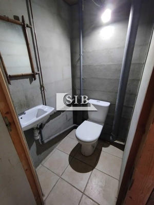 Local commercial - 200 m²