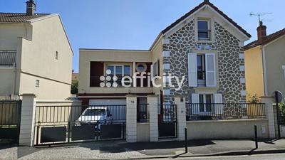 Maison - 165 m² - 7 pièces