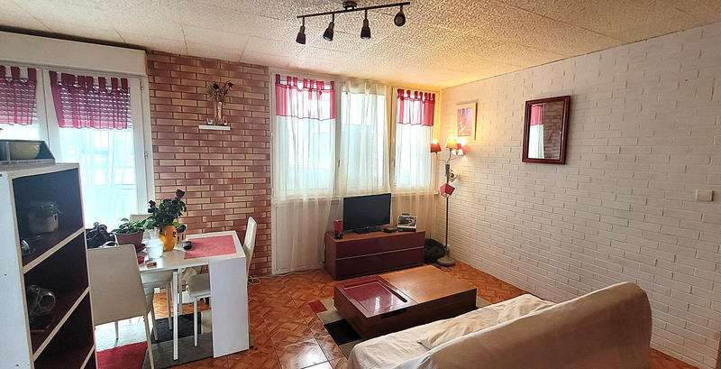 Appartement - 87 m² - 5 pièces