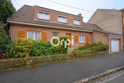 Maison - 160 m² - 8 pièces