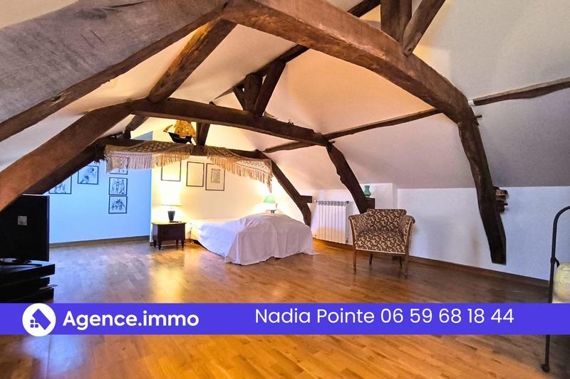 Maison ancienne - 185 m² - 6 pièces