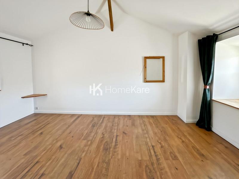 Maison de ville - 180 m² - 6 pièces