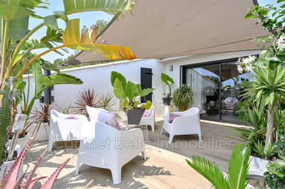 Appartement - 120 m² - 4 pièces