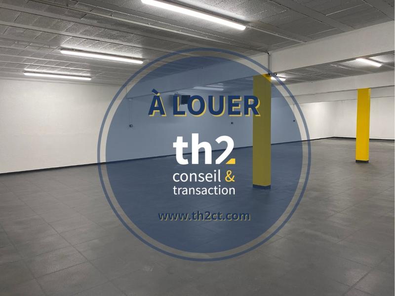 Entrepôt - 525 m²