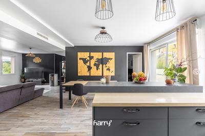 Maison - 132 m² - 6 pièces