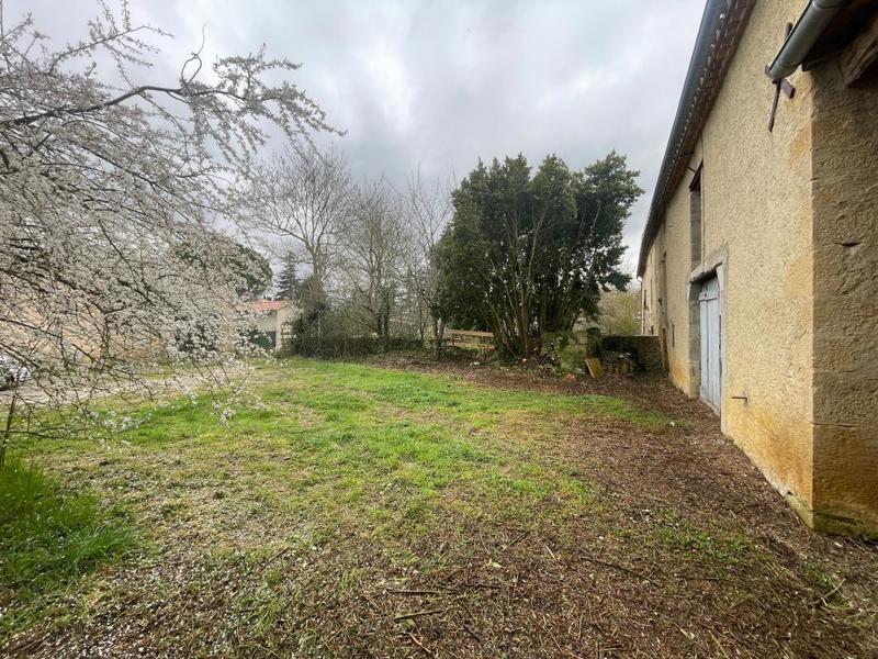 Maison - 205 m² - 6 pièces