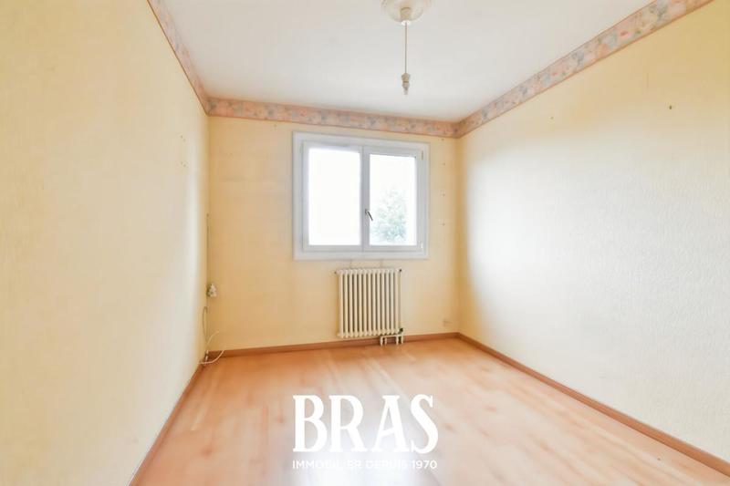 Appartement - 79 m² - 4 pièces