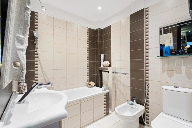 Appartement - 77 m² - 3 pièces