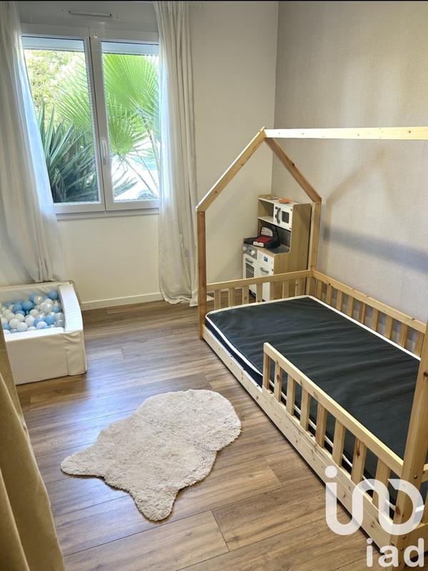 Maison - 121 m² - 5 pièces