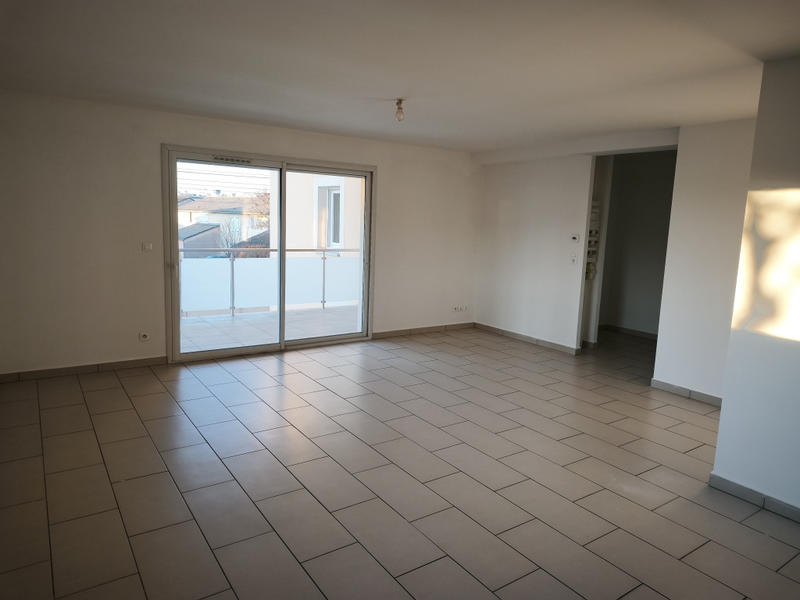 Appartement - 82 m² - 3 pièces