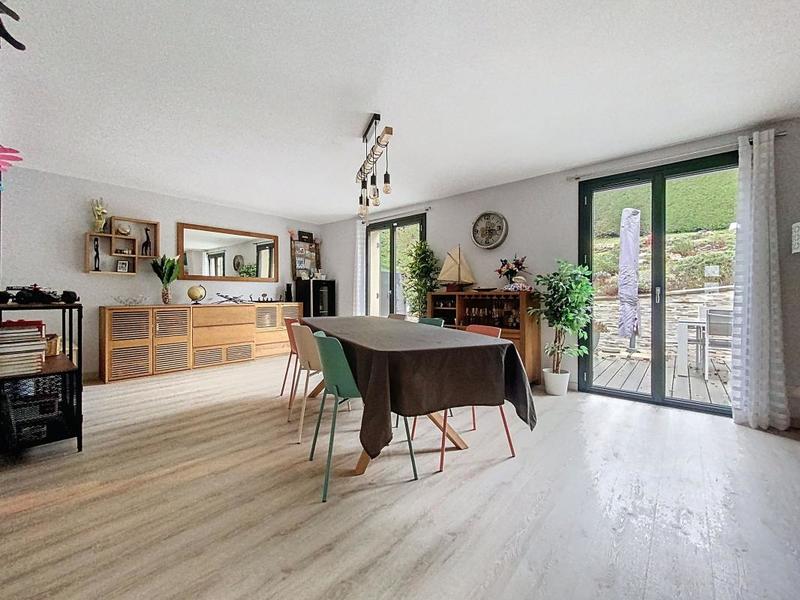 Maison - 145 m² - 5 pièces