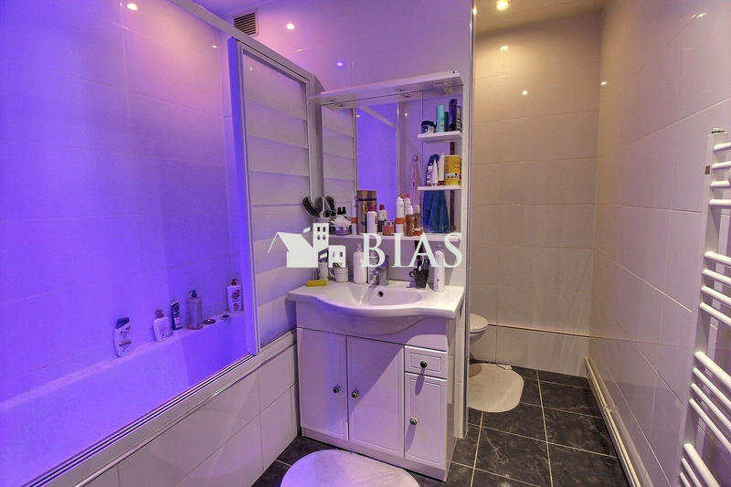 Appartement - 83 m² - 4 pièces