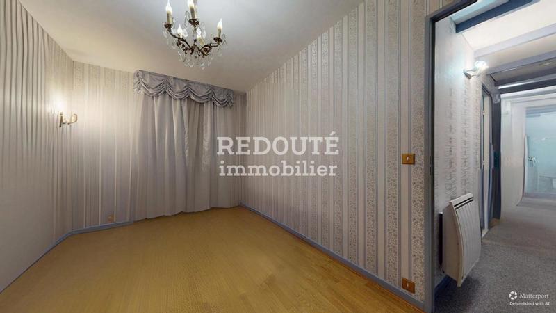 Maison - 98 m² - 5 pièces