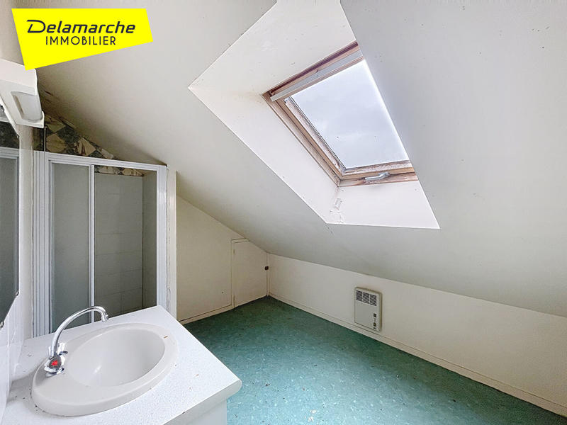 Maison - 244 m² - 8 pièces