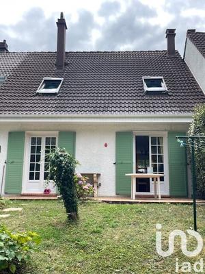 Maison - 94 m² - 5 pièces