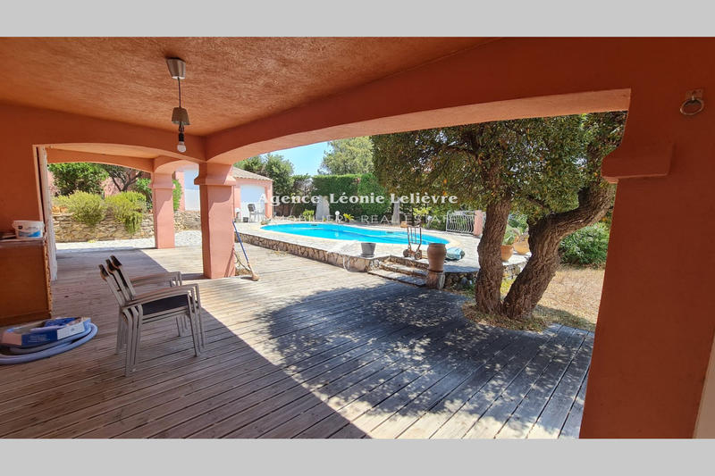 Maison - 180 m² - 5 pièces