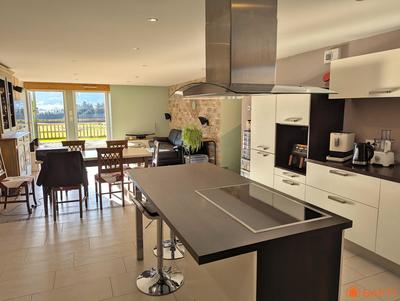 Appartement - 110 m² - 4 pièces