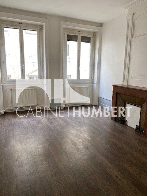 Appartement - 72 m² - 3 pièces