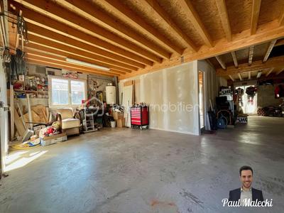 Maison traditionnelle - 135 m² - 5 pièces