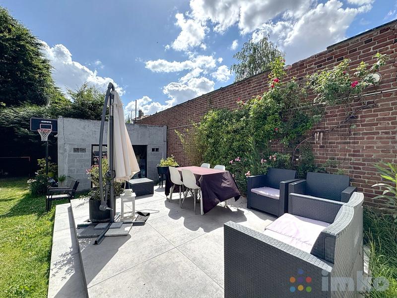 Maison - 122 m² - 6 pièces