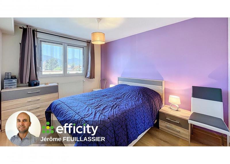 Appartement - 80 m² - 4 pièces