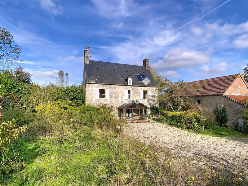 Maison de village - 120 m² - 6 pièces