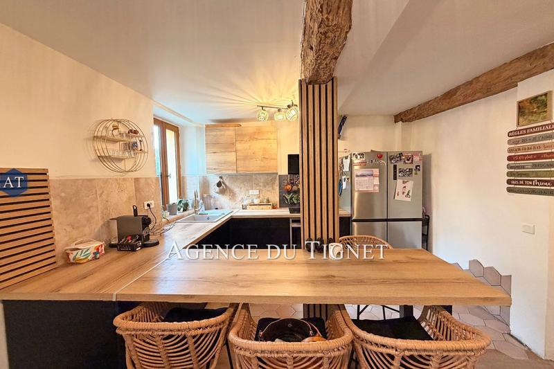 Maison - 80 m² - 5 pièces