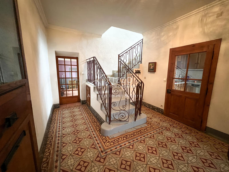 Maison - 192 m² - 8 pièces