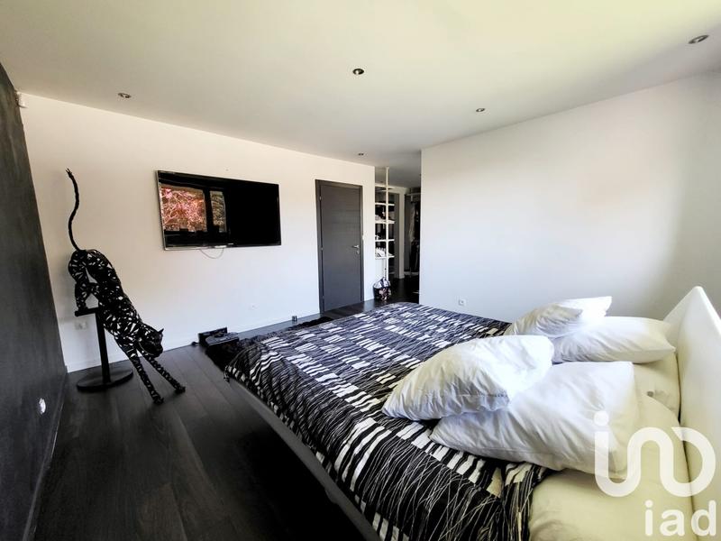 Maison de maîtres - 376 m² - 9 pièces