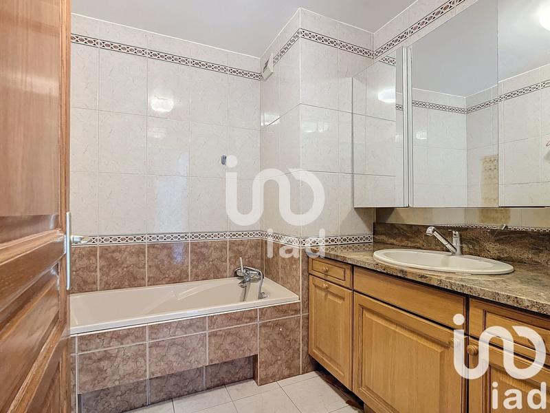 Appartement - 92 m² - 4 pièces