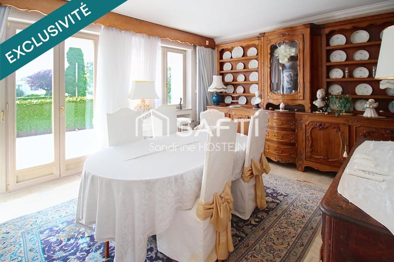 Maison - 223 m² - 8 pièces