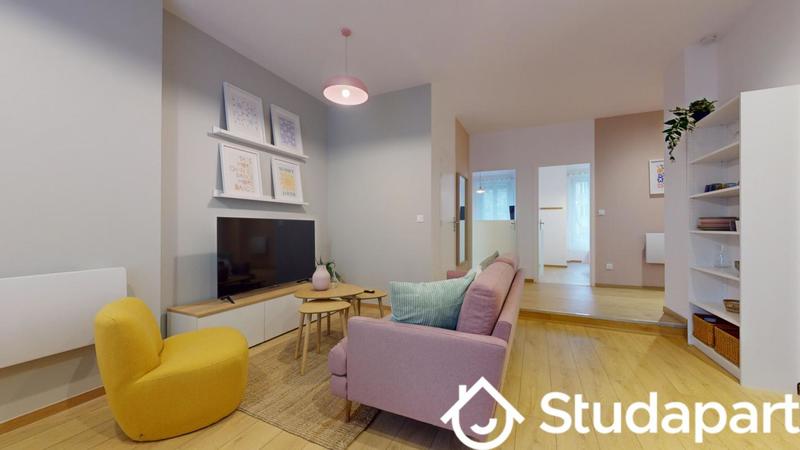 Chambre - 12 m² - 1 pièce