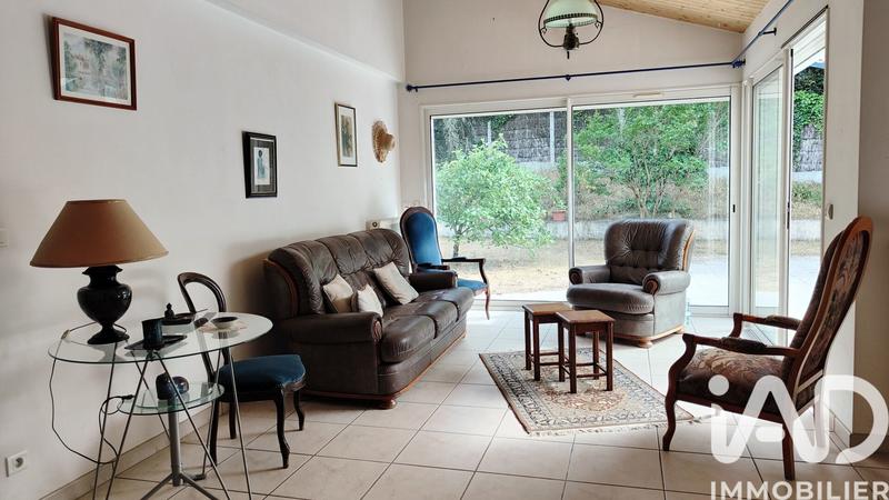 Maison - 148 m² - 6 pièces