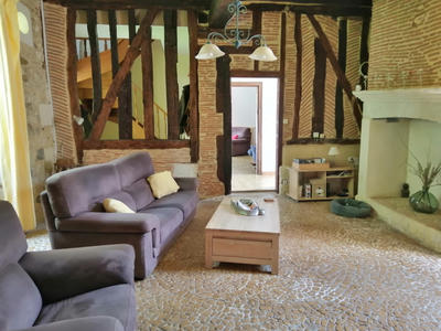 Maison - 190 m² - 8 pièces