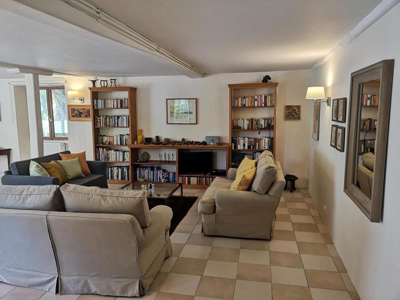 Maison - 394 m² - 10 pièces
