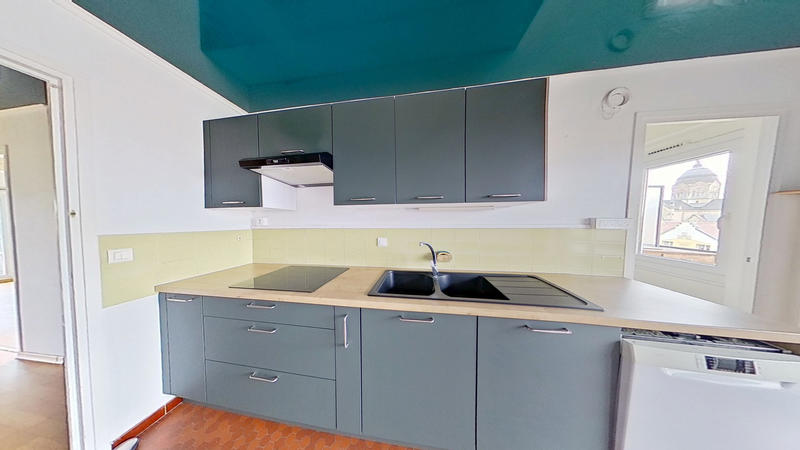 Appartement - 110 m² - 4 pièces