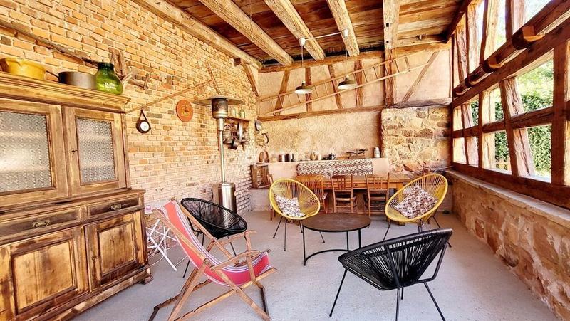 Maison - 207 m² - 7 pièces