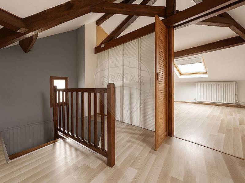 Demeure - 130 m² - 6 pièces