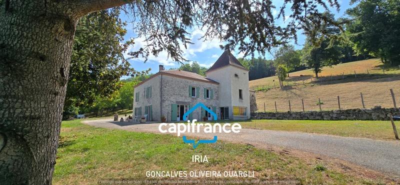 Propriété - 160 m² - 6 pièces