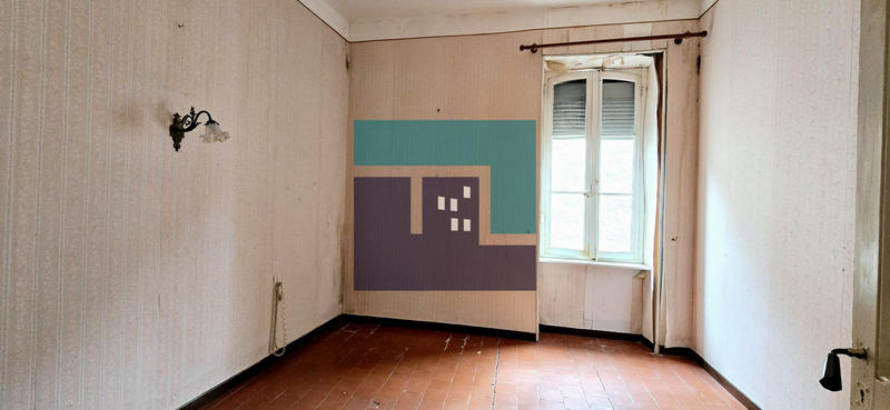 Maison ancienne - 207 m² - 7 pièces