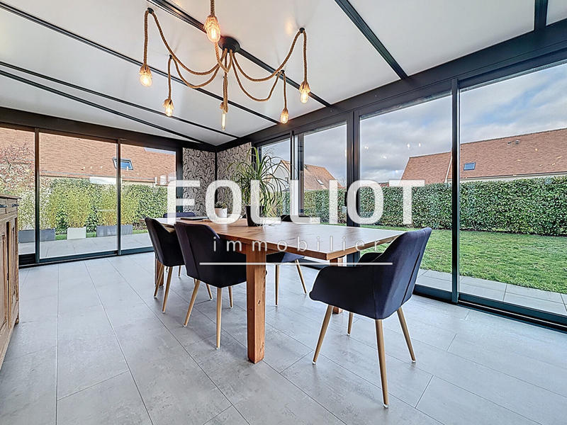 Maison - 156 m² - 6 pièces