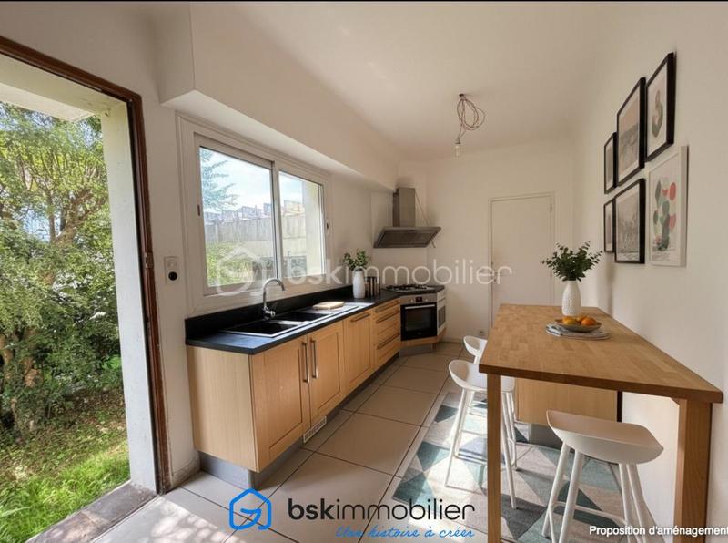 Maison - 140 m² - 6 pièces