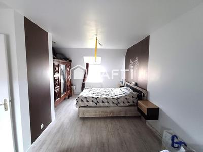 Maison - 138 m² - 5 pièces