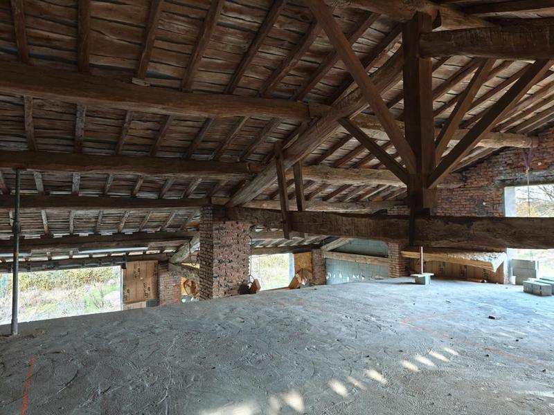 Maison - 370 m² - 7 pièces