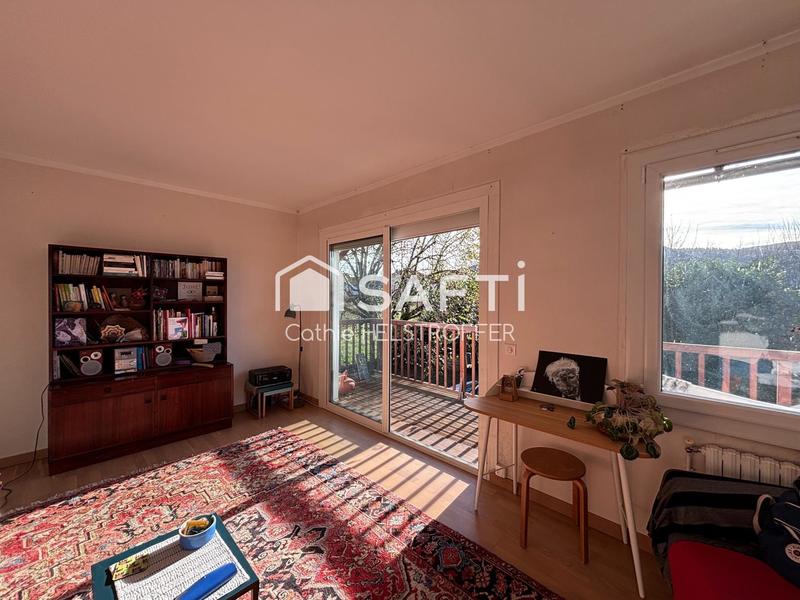 Maison - 122 m² - 5 pièces