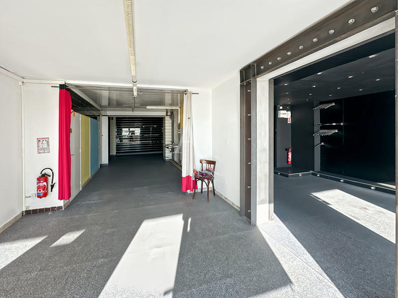 Local commercial - 93 m²